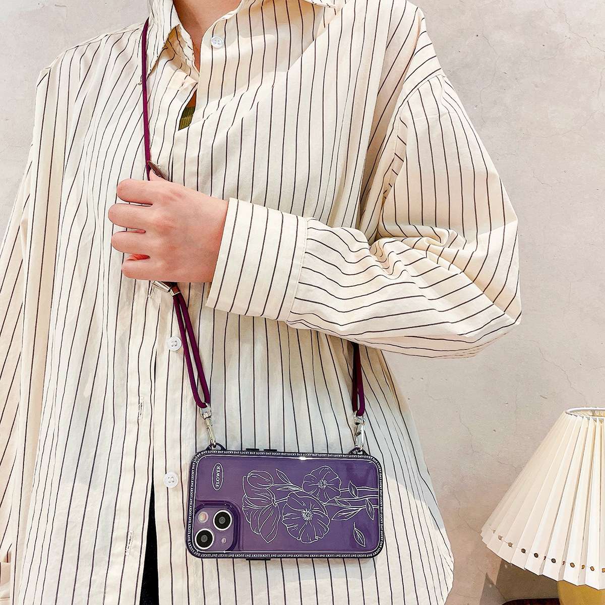 手帳型スマホケース  花柄刻印スマホケース兼用ショルダーバッグ